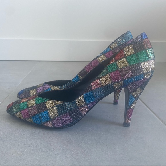 80s Inspired Multicoloured Heel - Picture 2 of 3